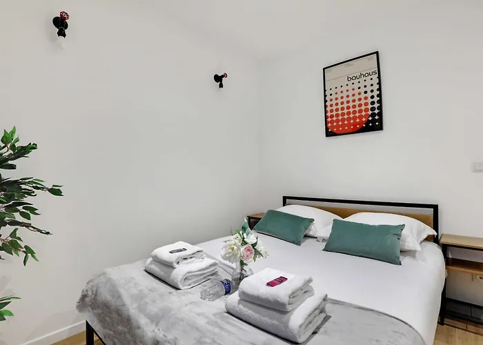 Cozy -2p- Sorbonne Institute- Latin Quarter Párizs